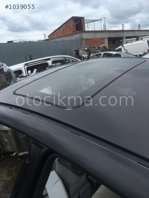Bmw 116 sunroof camı hatasız orjinal çıkma