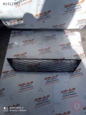 Seat Leon Ön Tampon Orta Alt ızgara 2016