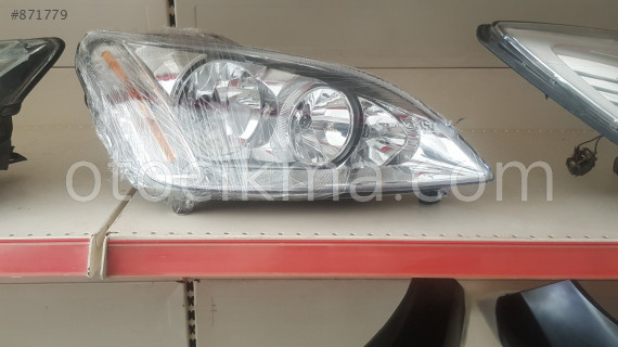Ford c-max ön sağ far