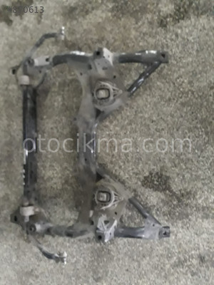 BMW F30 ÇIKMA MOTOR TRAVERSİ