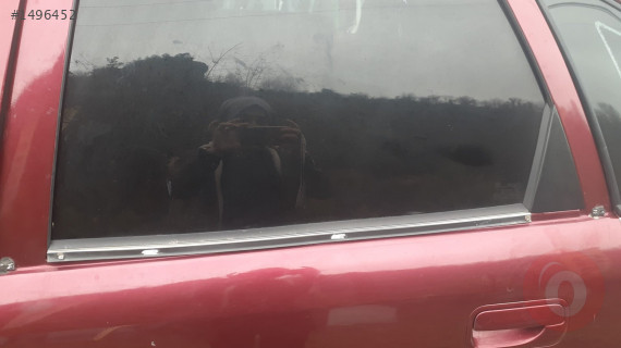 Opel Vectra B Sol Arka Kapı Camı .Oto Erkan Ünye