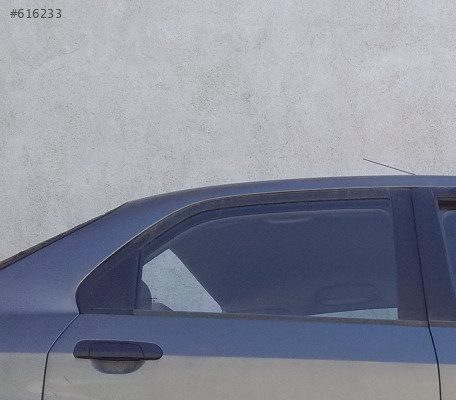 2006 HONDA CİTY HATASIZ SAĞ ARKA KAPI CAMI.