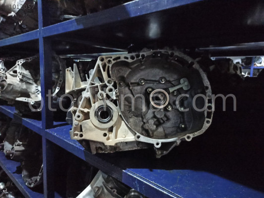 RENAULT SCENİC 2 ŞANZIMAN