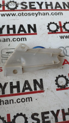 3B0819513A vw passat b5 arka ayak havalandırma ara kanalı