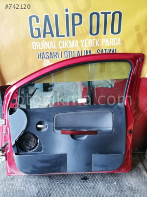 Citroen C2 Sağ ön kapı kırmızı hatasız orjinal çıkma