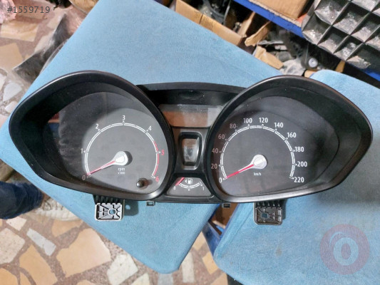 FORD FİESTA GÖSTERGE SAATİ ÇIKMA ORJ 2009-2012 8A6T 10849 CN