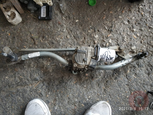 Audi A4 2014 çıkma orjinal hatasız silecek motoru