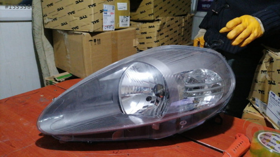 FİAT PUNTO  SOL ÖN FAR ÇELİKLER OTO ÇIKMA