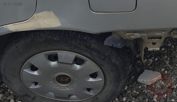 1992 hyundai excel 1.5 çıkma sol arka jant lastik
