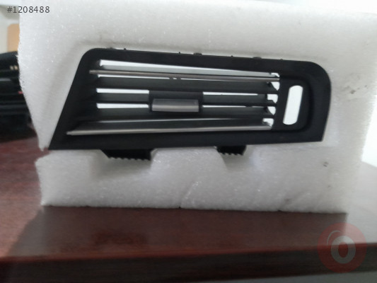 BMW 5 SERİSİ F10 GÖĞUS SAĞ ÖN IZGARA NIKELAJLI SIFIR