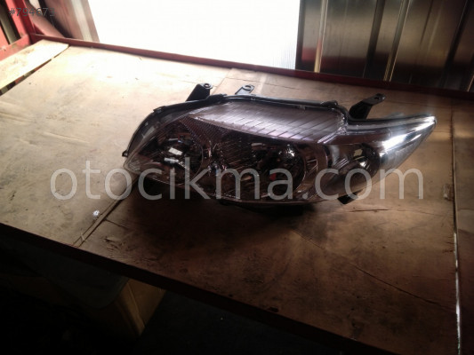2009 TOYOTA COROLLA ÇIKMA SAĞ FAR MEVCUTTUR.