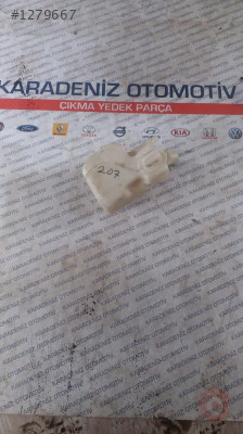 PEUGEOT 207 ÇIKMA ORJİNAL YEDEK SU DEPOSU