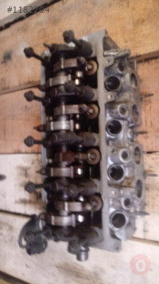 peugeot 106 1.4 8v çıkma silindir kapağı