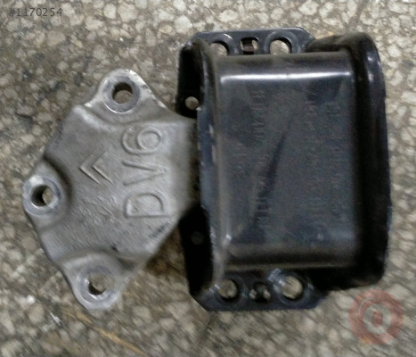 CİTREON BERLİNGO MOTOR KULAK 1.6 HDİ ÇIKMA ORJİNAL