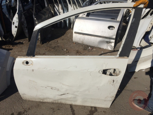 208 2012 model Fiat punto çıkma sol ön kapı