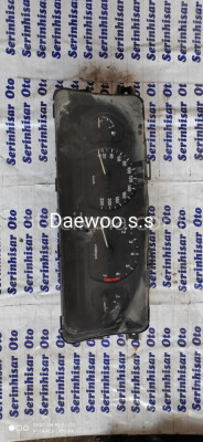 Daewoo super saloon km saati mevcuttur.