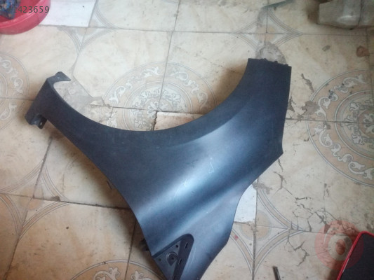 Reno clio hb 2012_2016 sol ön çamurluk.