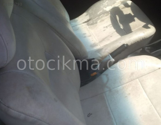 1997 model opel tigra 1.6 16v sökme takım ön koltuk döşeme