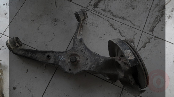 Volkswagen Transporter Sağ Arka Taşıyıcı