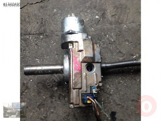 OPEL CORSA D ELEKTİRİKLİ DİREKSİYON KOLONU MOTORU 3 FİŞLİ GM