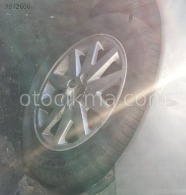2005 VOLVO V50 ÇIKMA JANT LASTİK.