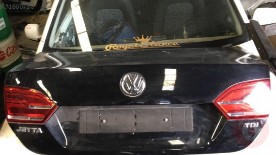 jetta bagaj kapağı çıkma parçalar