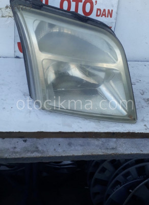 Ford connect sağ far çıkma