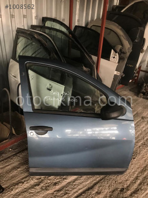 DACİA SANDERO SAĞ ÖN KAPI ÇIKMA PARÇA