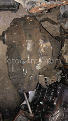 transporter t5 şanzıman ve transporter tüm çıkma yedek parça