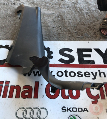 8V4867767B audi a3 2019 sol arka koltuk yan eşik kaplaması