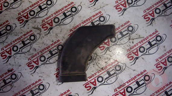 Hyundai İx35 Alt Hava Filtre Borusu 28210-2s000