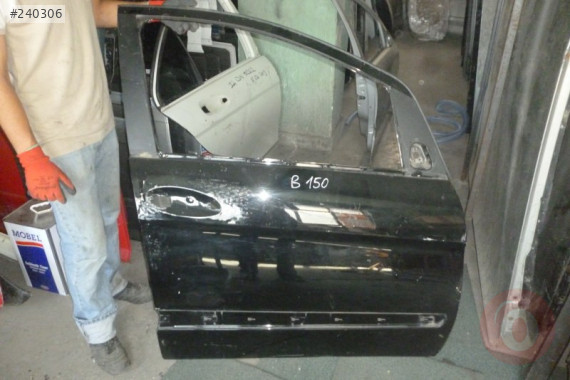 2005-2011 B150 SAĞ ÖN KAPI MERCEDES ORJİNAL ÇIKMA PARÇA