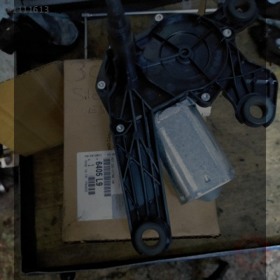 PEUGEOT 307 ARKA CAM SİL MOTORU