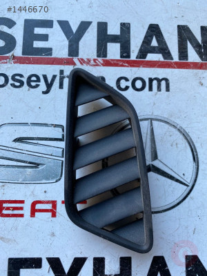 8W2819794 audi a4 2017 sağdan direksiyon sağ küçük ızgara
