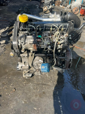 Kangoo 1.5 dizel çıkma motor dolu garantili arkadan marşlı