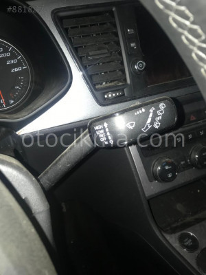 SEAT LEON 2017 ÇIKMA YAĞMUR SİLGEÇ KOLU