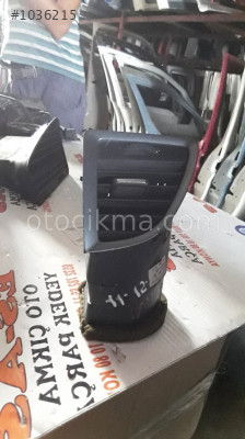 Opel Astra J üfleme ızgarası