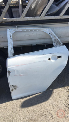 FORD FOCUS SOL ARKA KAPI BEYAZ ORJİNAL ÇIKMA 2012-2018