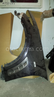 INFINITI FX30   ÇIKMA SOL ARKA ÇAMURLUK.