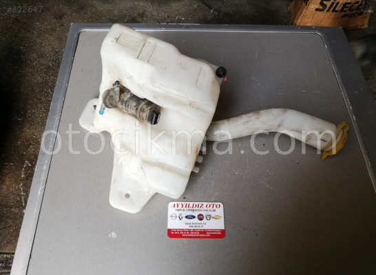 OPEL CORSA D CAM SU BİDONU