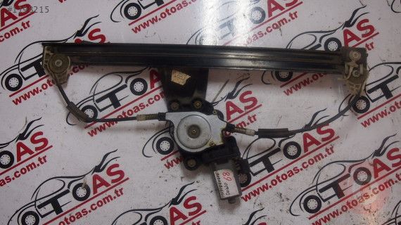 0517184040E FİAT DOBLO SOL ÖN CAM KRİKOSU