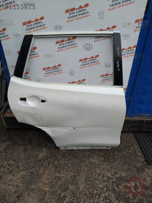 Nissan X-trail sağ arka kapı