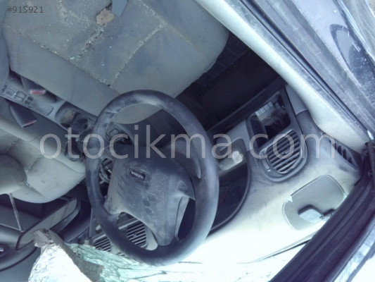1996  VOLVO S40 ORİJİNAL GÖĞÜSLÜK.
