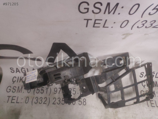 RENAULT MEGANE - 2 ÖN TAMPON SAĞ BRAKET OEM; 8200412403