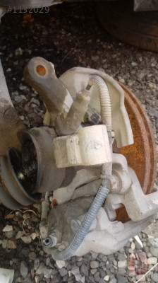 kia clarus çıkma sol ön taşıyıcı