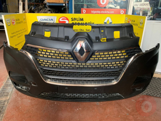 2021 Renault Master  dolu ön tampon çıkma