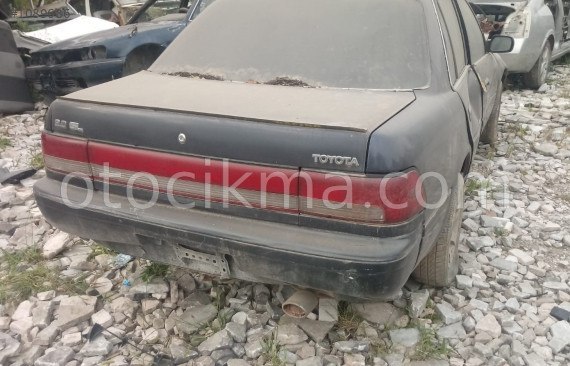 toyota corona 2.0 kesme arka kasa