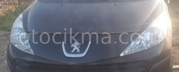2009 model peugeot 207 1.4 benzinli çıkma takım far