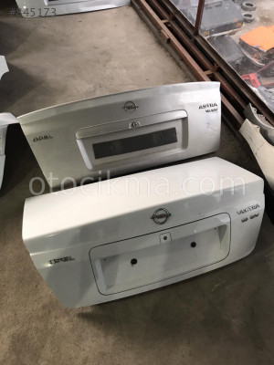 Opel astra orjinal hatasiz boyasiz cikma bagaj kapisi