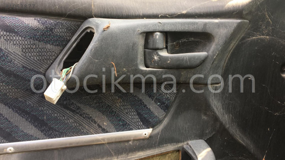 toyota carina çıkma sol ön iç kapı kolu
